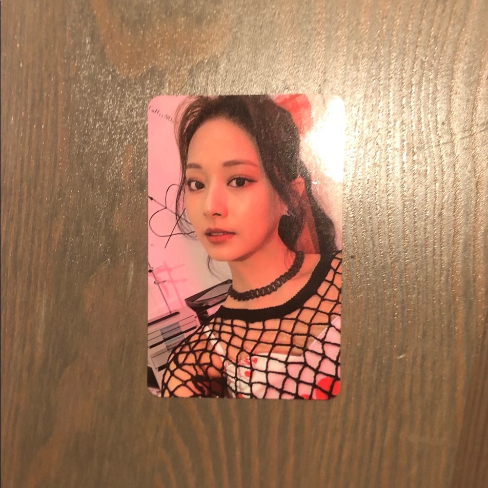 Tzuyu Photocard